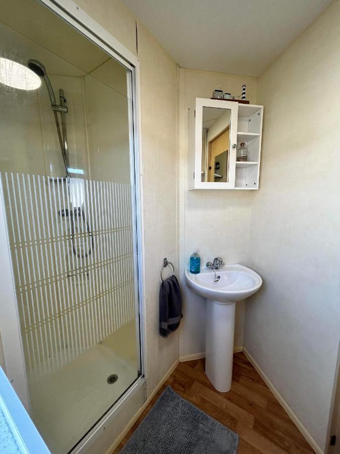 Lyntons 3 Bedroom Caravan Pets Stay Free Linen Included Heacham Exterior foto